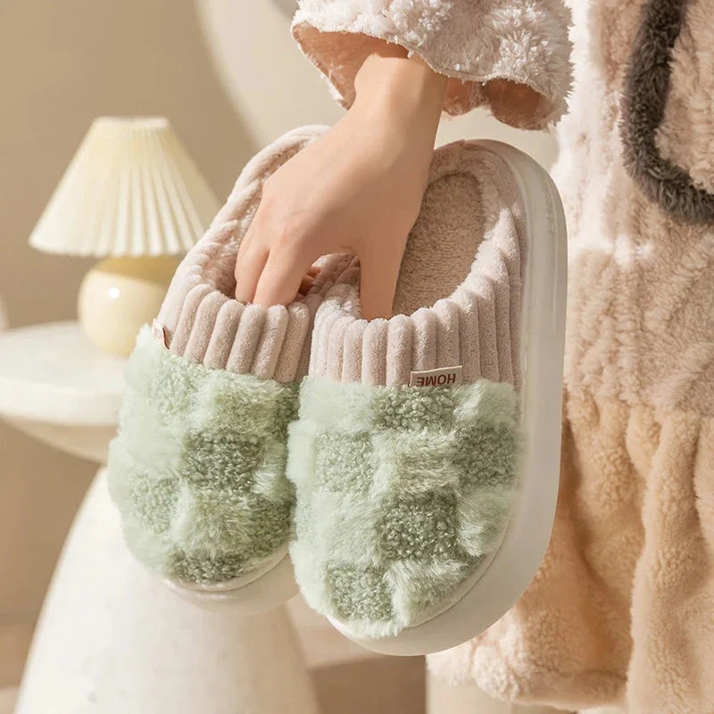 Plaid plush slippers for women with non-slip sole in various colours