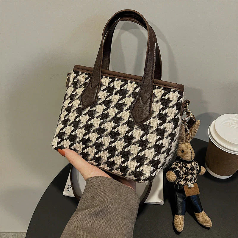 Stylish houndstooth shoulder bags in various colors, including black, coffee, and brown, with and without pendants, featuring a portable and versatile design for everyday use.
