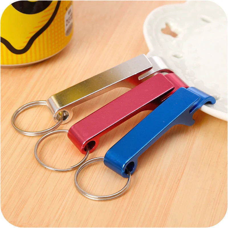 A catapult-style bottle opener made of high-quality ABS plastic, designed with a playful American-inspired flair to add entertainment to any British drinking occasion.