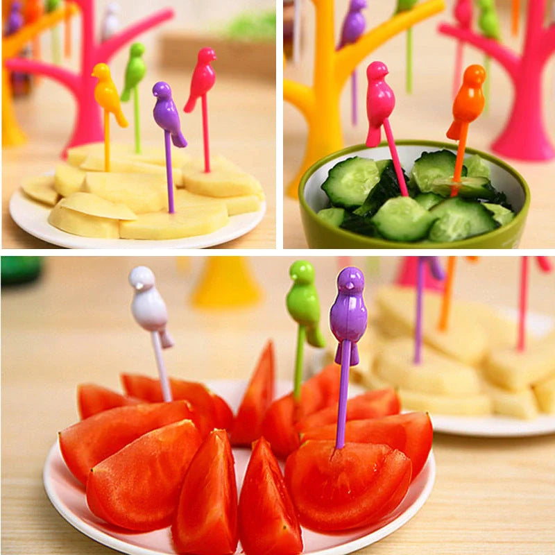 Kids' plastic fruit forks with tree and birds design in vibrant colours