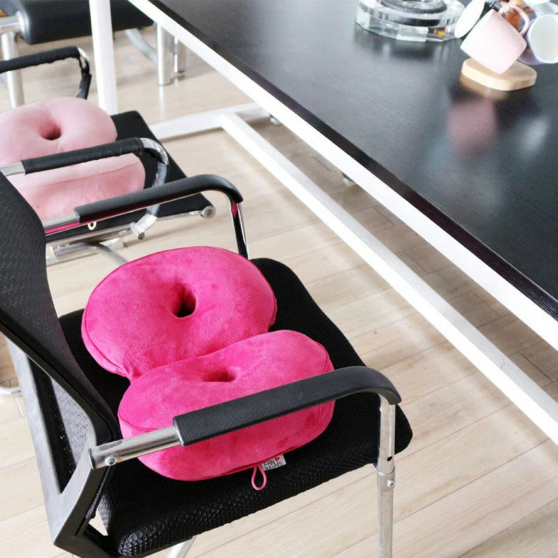 Plush, supportive and comfortable hip cushion with memory cotton filling and modern, minimalist design