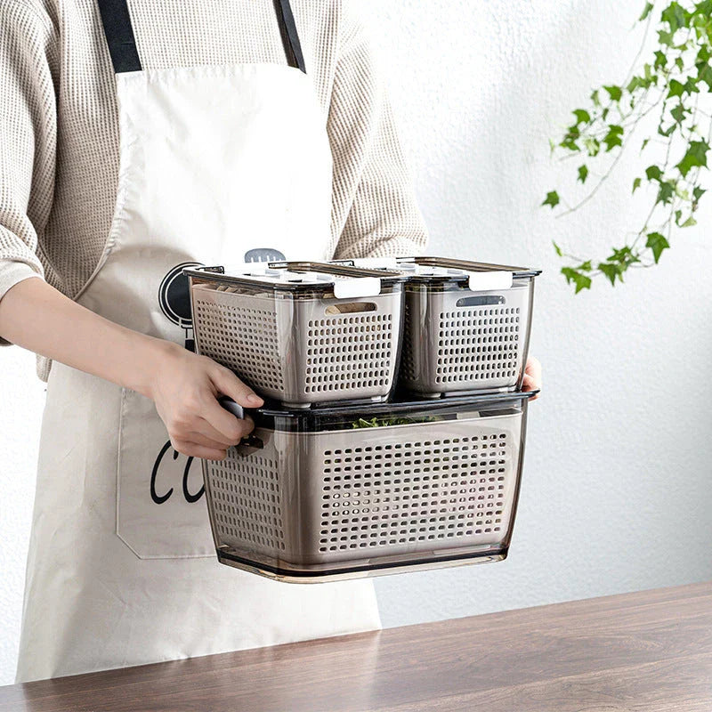 Premium food preservation containers for large capacity refrigerators, featuring customisable partitions, easy-to-clean design, and durable construction.