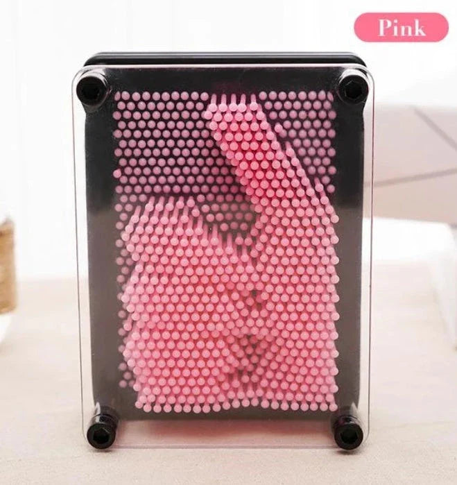 Customizable 3D Sculpture Frame captures the intricate details of any object, hand, or face in seconds