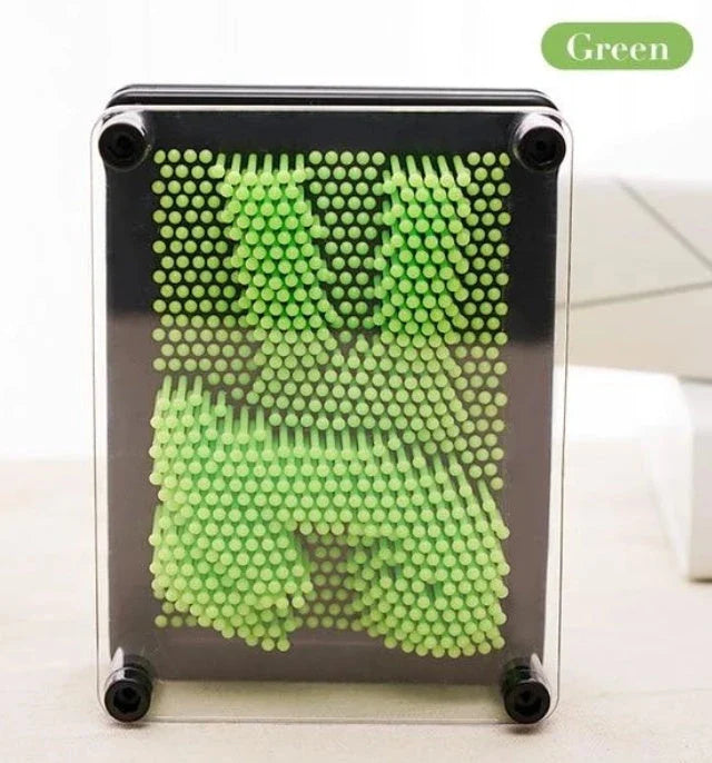 Customizable 3D Sculpture Frame captures the intricate details of any object, hand, or face in seconds