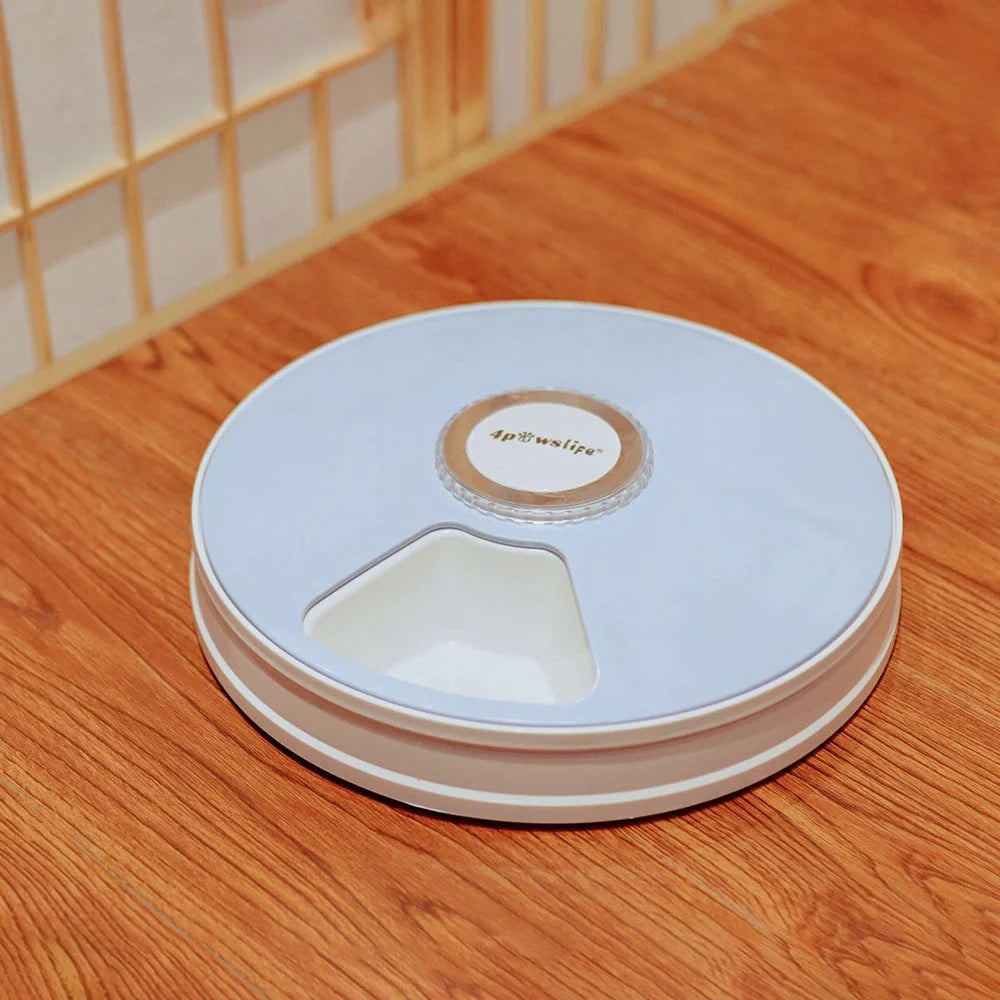 Automatic pet feeder with six meal trays and voice recorder