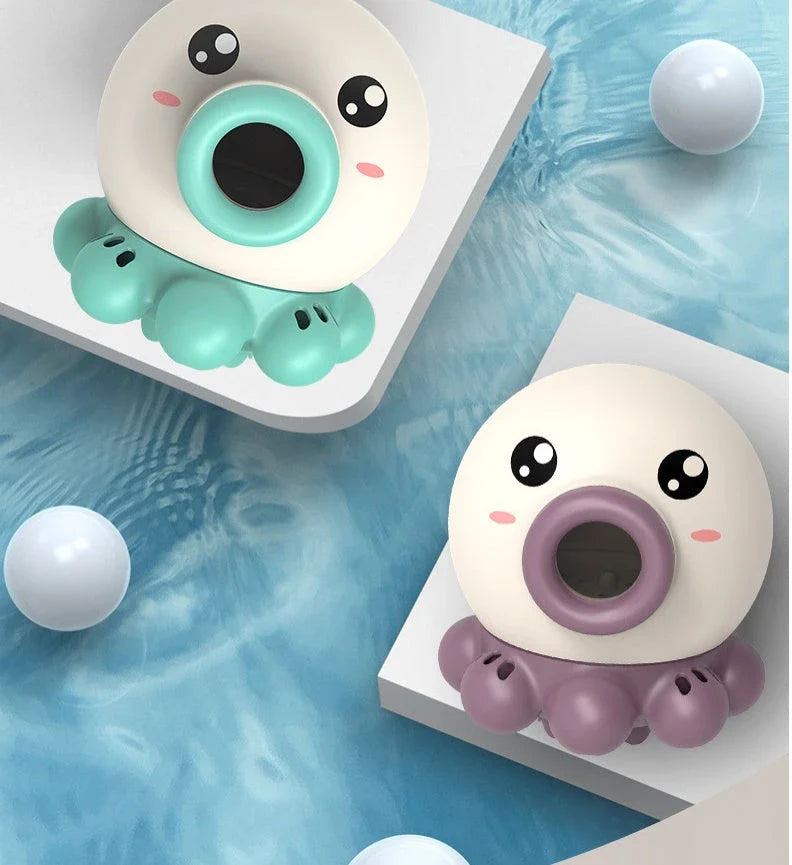 Octopus Fountain Bath Toy with spinning water spray for interactive water play