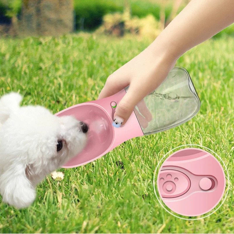 Durable and portable pet water bottle with one-touch button, suitable for outdoor activities with your furry friend