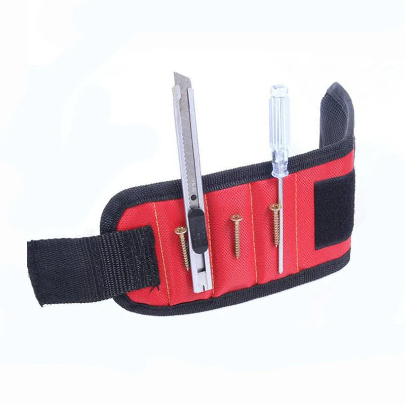 A 15-slot magnetic wristband made of durable nylon with powerful embedded magnets for organising and holding small tools and fasteners.