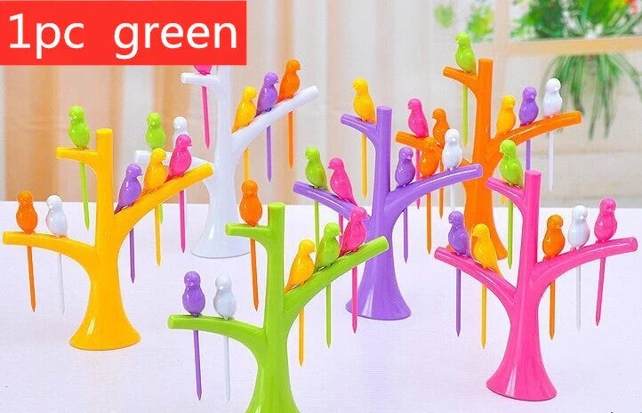 Kids' plastic fruit forks with tree and birds design in vibrant colours