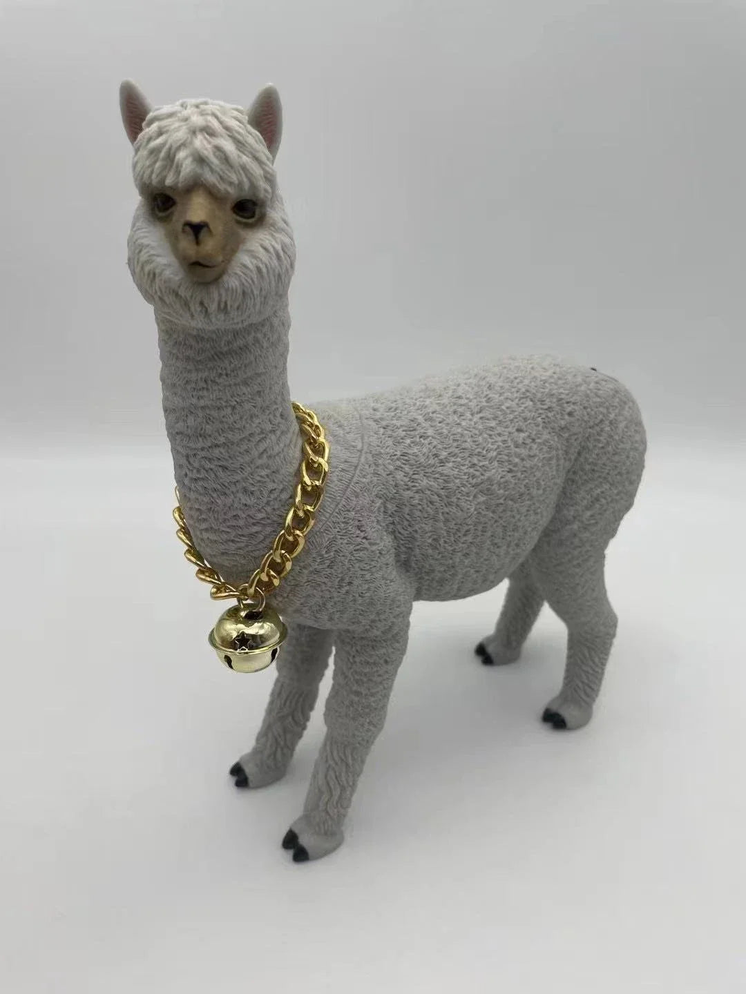 Portable Alpaca Bluetooth Speaker with Cartoon Design, Powerful 3W Audio Driver, and True Wireless Stereo Capabilities