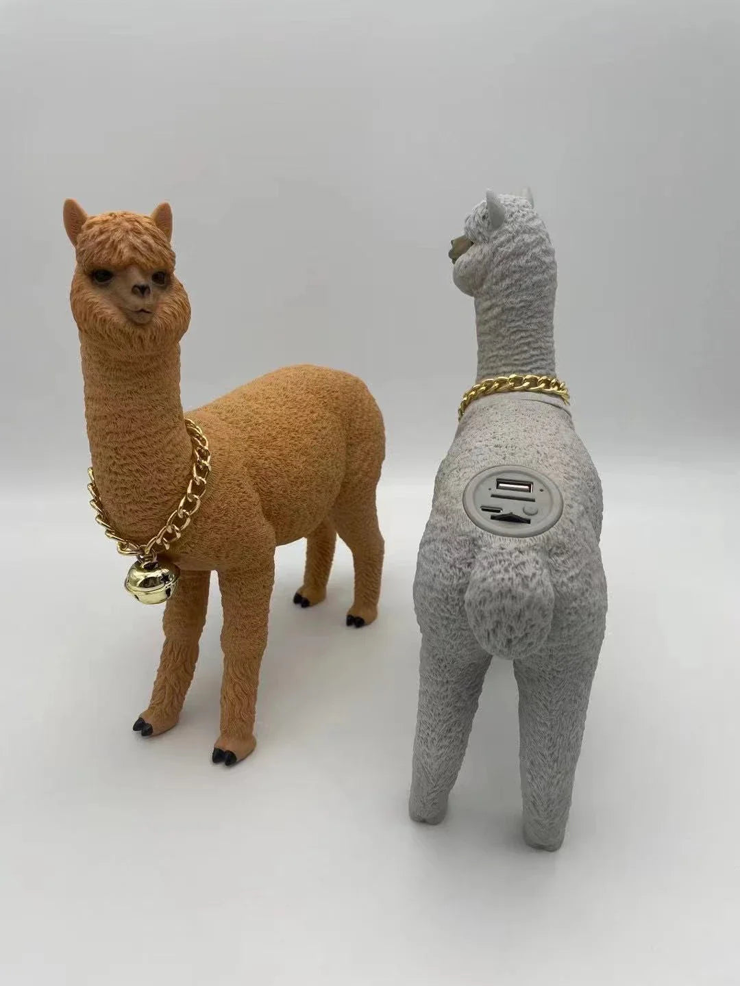 Portable Alpaca Bluetooth Speaker with Cartoon Design, Powerful 3W Audio Driver, and True Wireless Stereo Capabilities