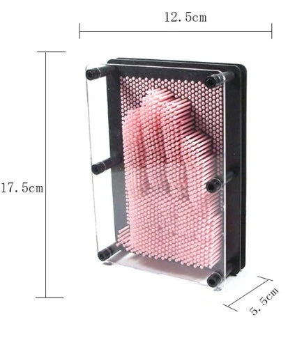 Customizable 3D Sculpture Frame captures the intricate details of any object, hand, or face in seconds