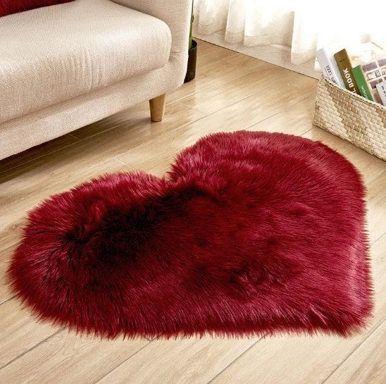 Luxury heart-shaped plush carpet in various colours and sizes, featuring a soft, non-slip design for comfortable home decor