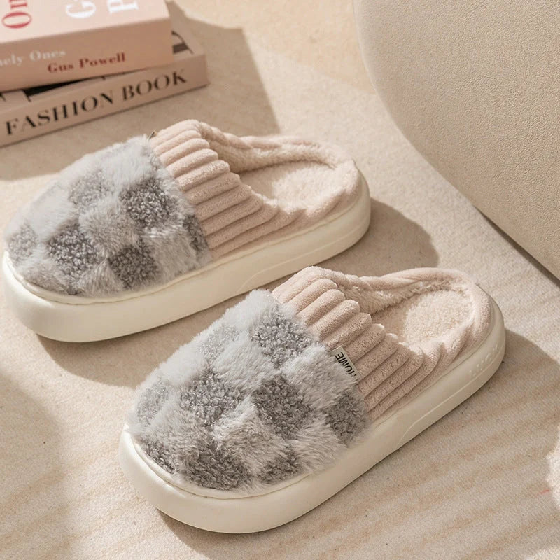 Plaid plush slippers for women with non-slip sole in various colours