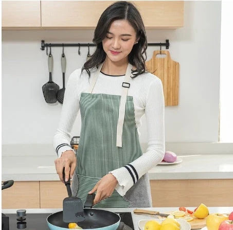 Stylish water-resistant apron with adjustable neck strap, front pockets, and durable Oxford cloth and polyester velvet construction