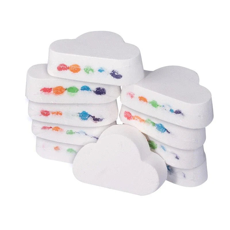 Aromatherapy bath bombs with essential oils, cloud-shaped fizzy balls for a soothing, moisturizing and exfoliating bath time experience