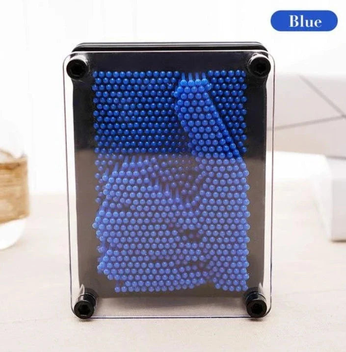 Customizable 3D Sculpture Frame captures the intricate details of any object, hand, or face in seconds