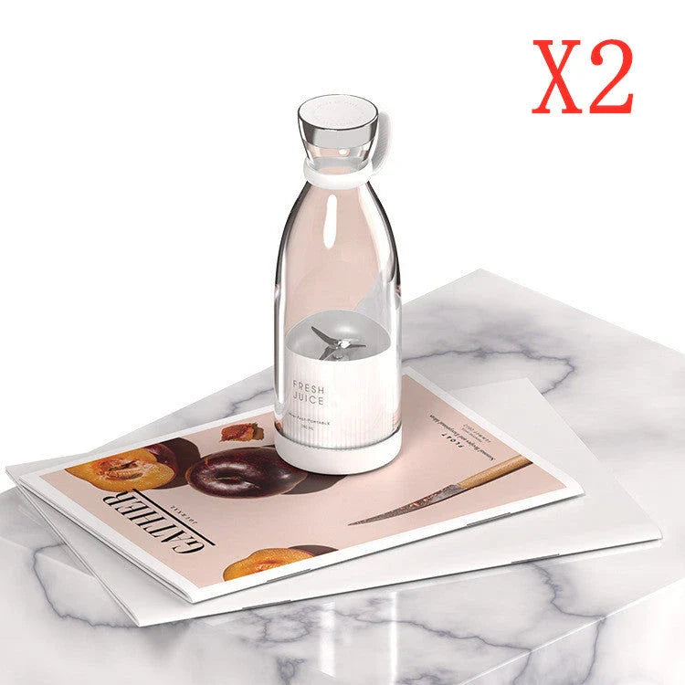 Powerful USB rechargeable smoothie blender with stainless steel blades, compact portable design, and one-touch operation