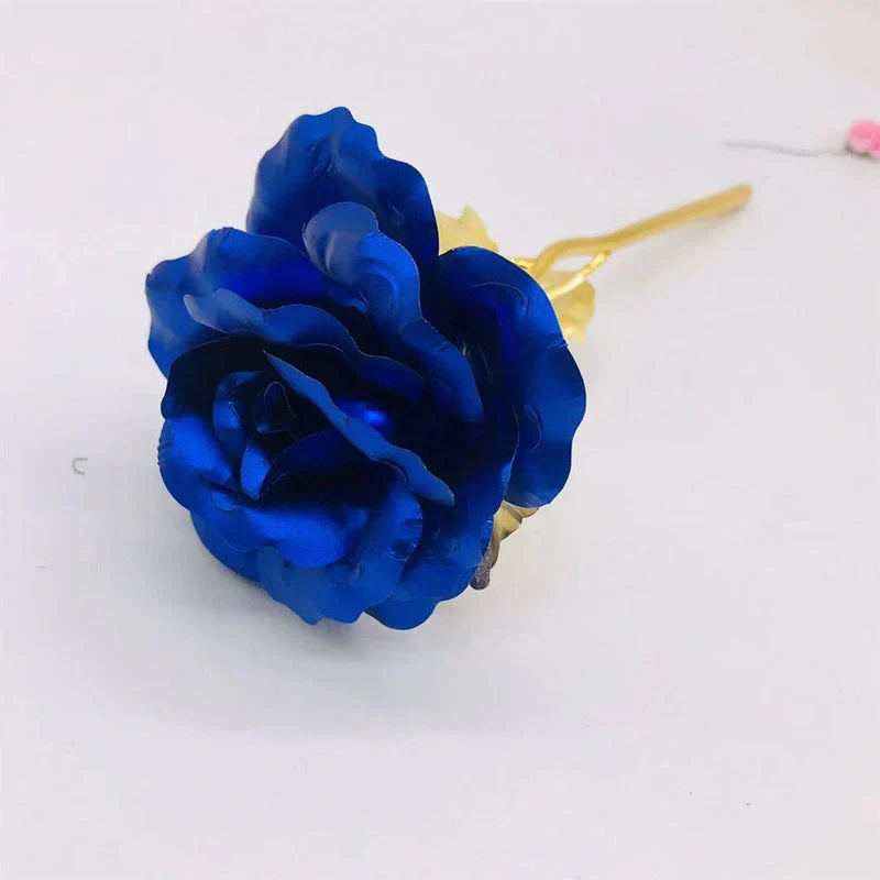A luxurious 24K gold-plated rose flower bouquet set with a gift box and tote bag