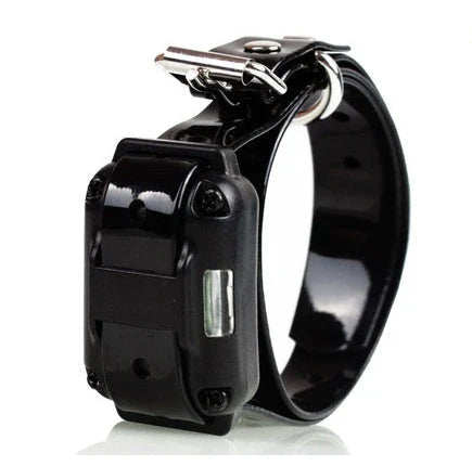 Remote-controlled anti-bark dog training collar with adjustable settings and 800-yard range