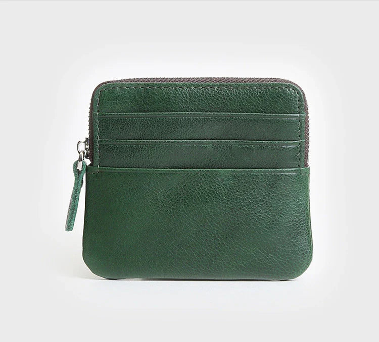 Premium leather horizontal wallet in a retro style, made from first-layer cowhide for exceptional durability and quality