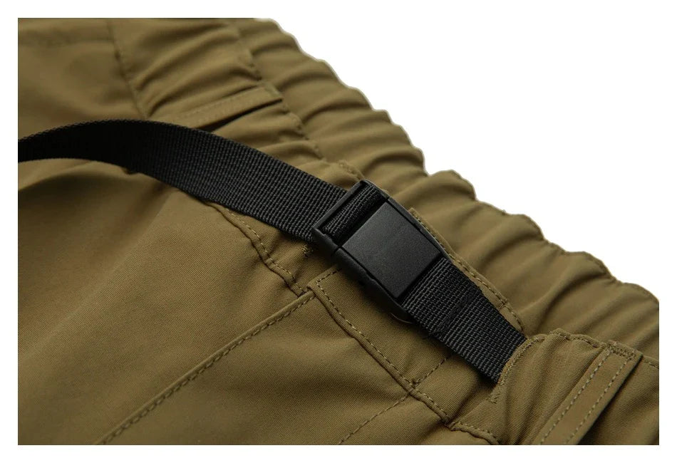 Japanese-inspired retro cargo shorts in khaki and black colours, featuring a loose, straight-leg fit and generous pockets for versatile style and comfort.