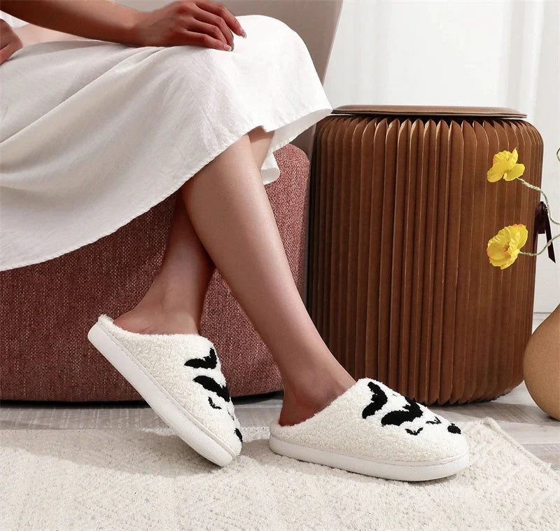 Cosy Bat Slippers for Halloween - Soft Plush Unisex House Shoes in black and white