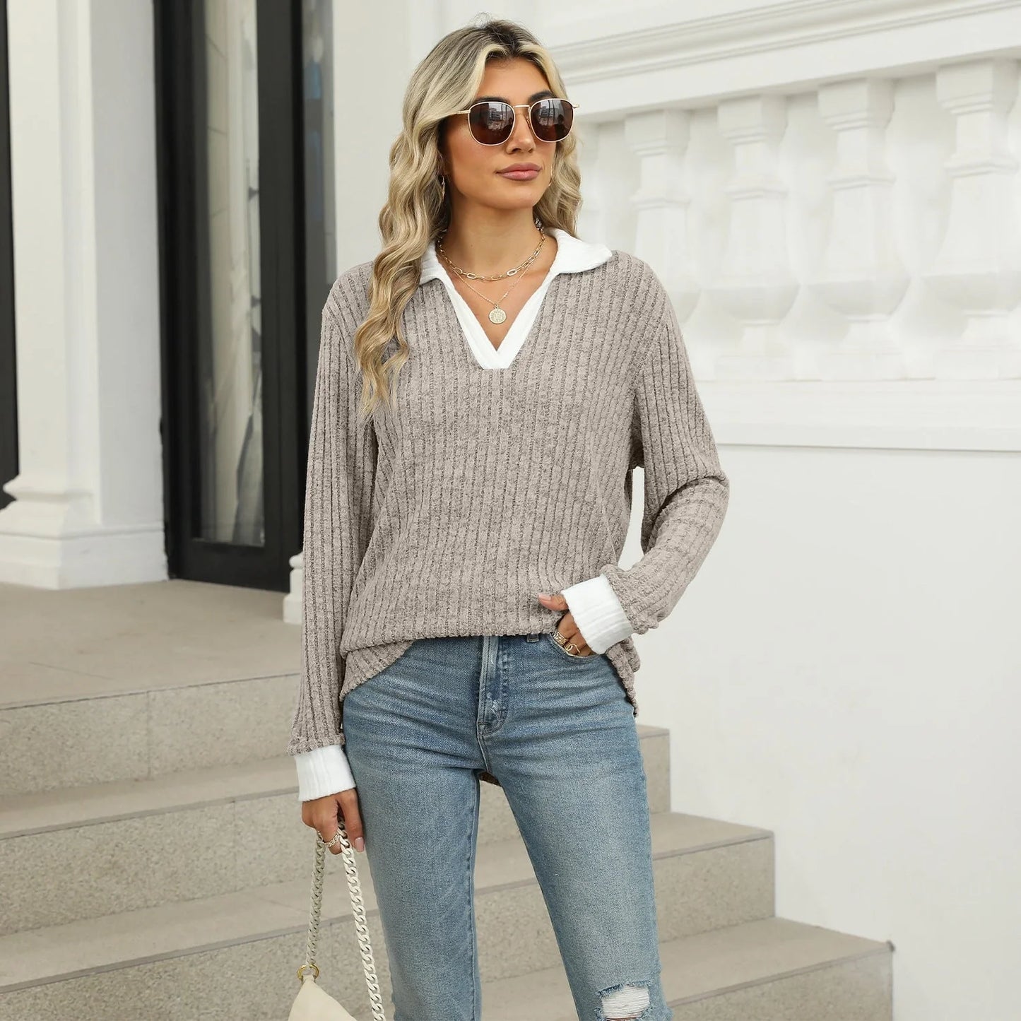 Stylish loose-fit long-sleeve tops for women in a variety of sophisticated colours, featuring premium Rayon fabric and relaxed silhouettes.