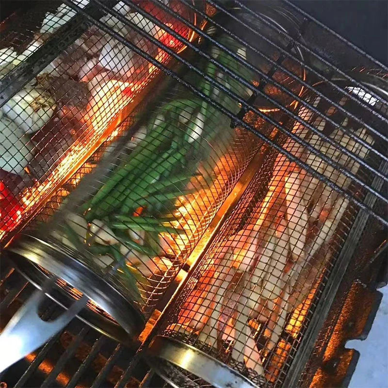 A stainless steel wire mesh grilling basket with a round shape, designed for versatile outdoor cooking and barbecue.