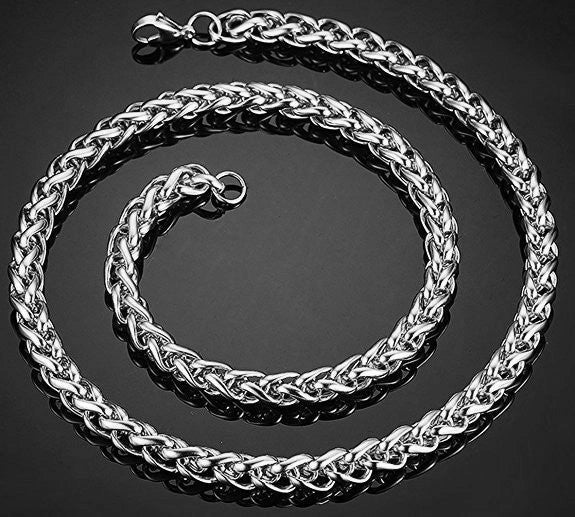 GiftHome UK Stylish Titanium Steel Chain Necklace for Dashing Gents