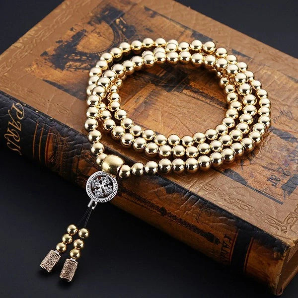 Modern stainless steel thunderbolt bead necklace, perfect for any occasion.