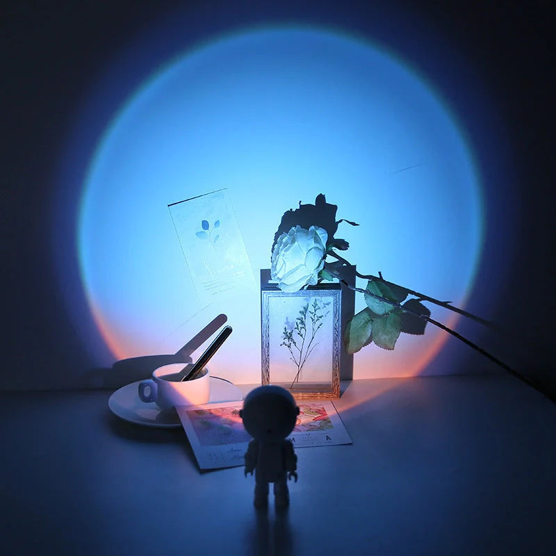Rechargeable Astronaut Robot Rainbow Projection Sun Lamp with adjustable colours