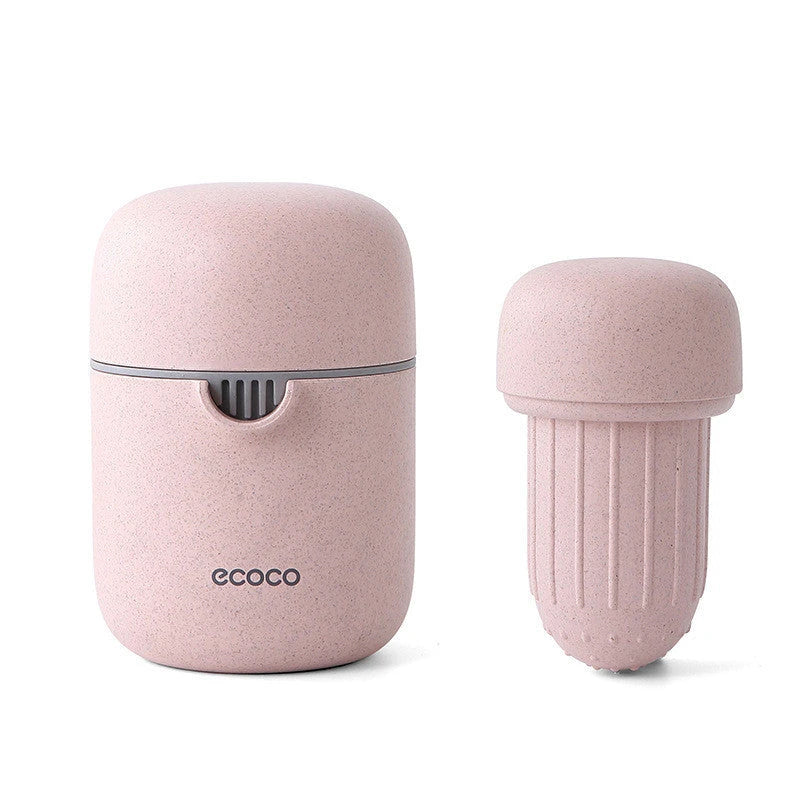 Versatile manual fruit juicer made with wheat straw and PP plastic, capable of juicing a variety of citrus and soft fruits