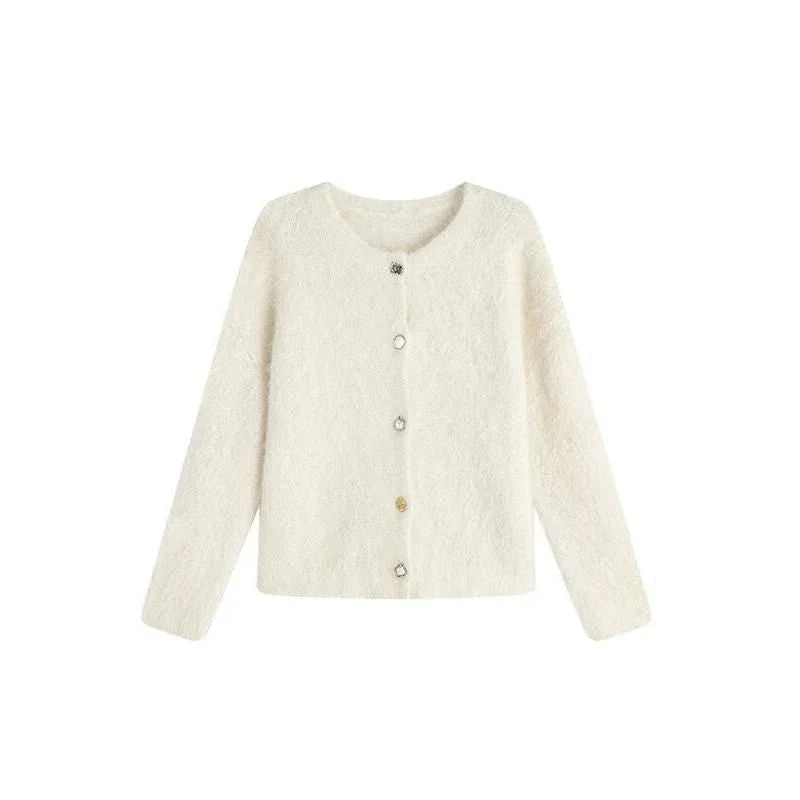 A stylish and cosy alpaca blend cardigan with a sophisticated design, perfect for transitioning between casual and office wear.