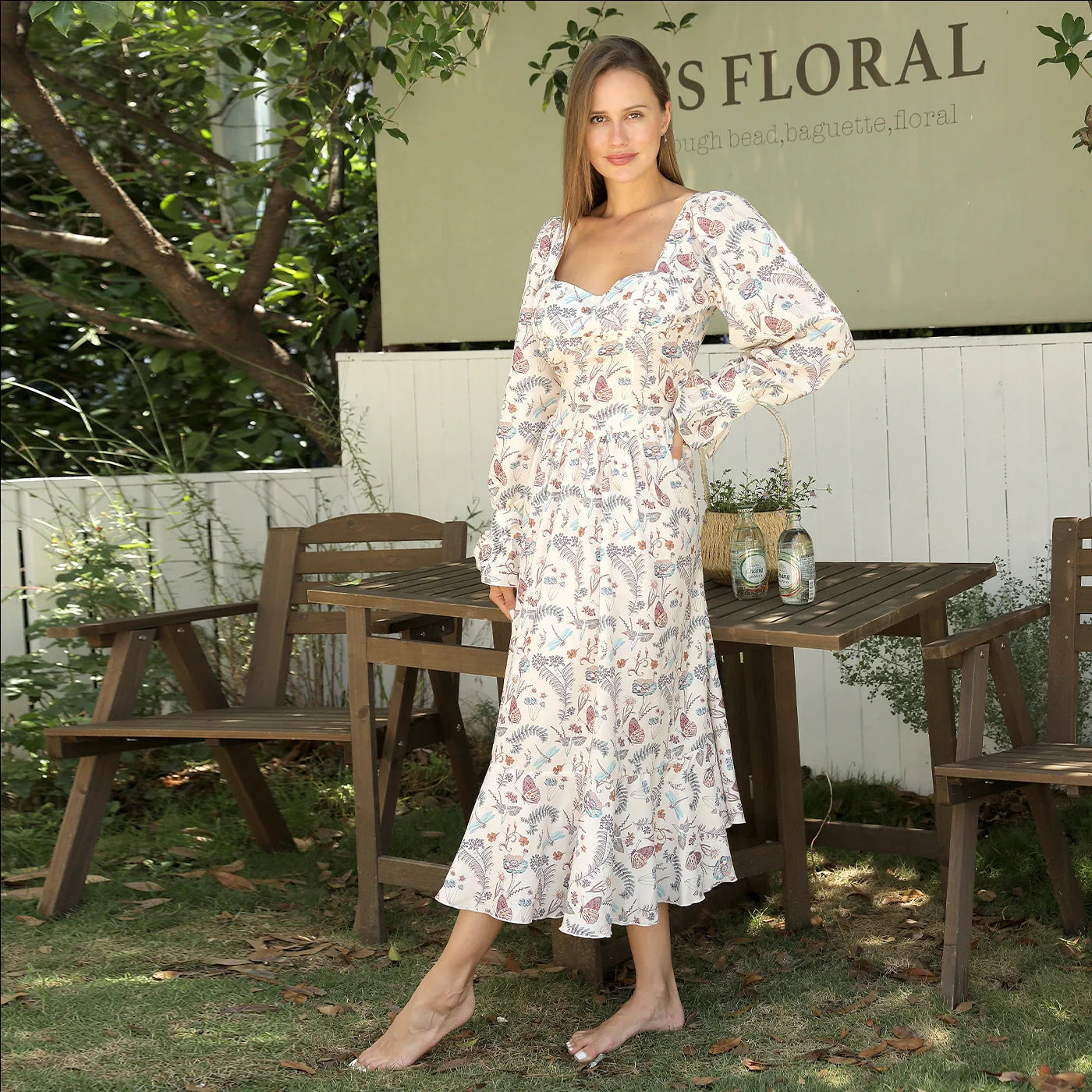 Stylish women's floral print dress with square neckline and long sleeves, available in multiple sizes