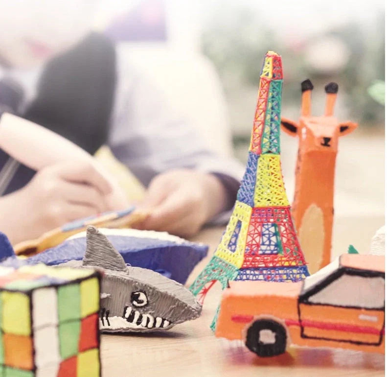 GiftHome UK Innovative 3D Drawing Pen for Crafting Unique Designs