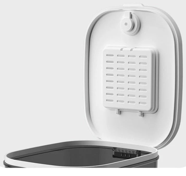 Smart WiFi Pet Feeder with voice recording and app control for cats and dogs