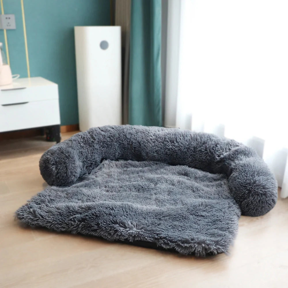 Removable pet dog mat with soft velvet fabric and self-warming polyester inner layer