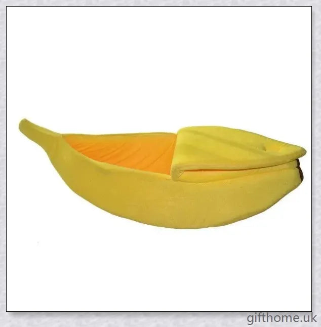 Comfortable Banana Pet Nest - Cosy Boat-Shaped Pet Sleeping Bag with Arctic Velvet and Plush Materials