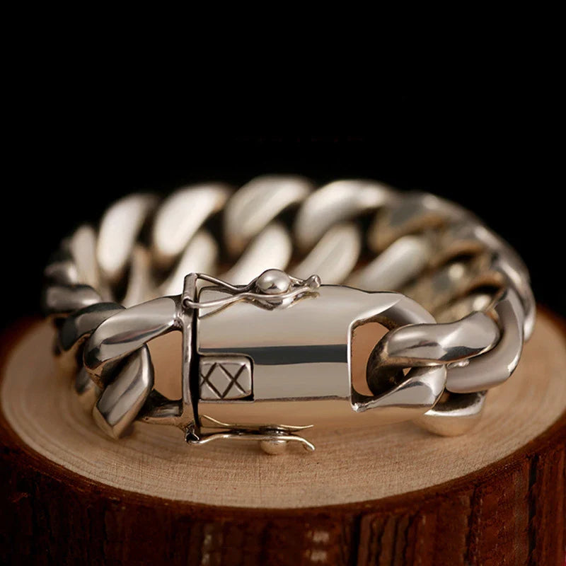 European and American Fashion Women's Wide Bracelet with retro copper design