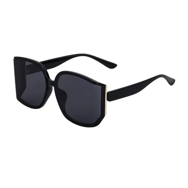 Oversized square sunglasses for women with gradient lenses and premium plastic frames