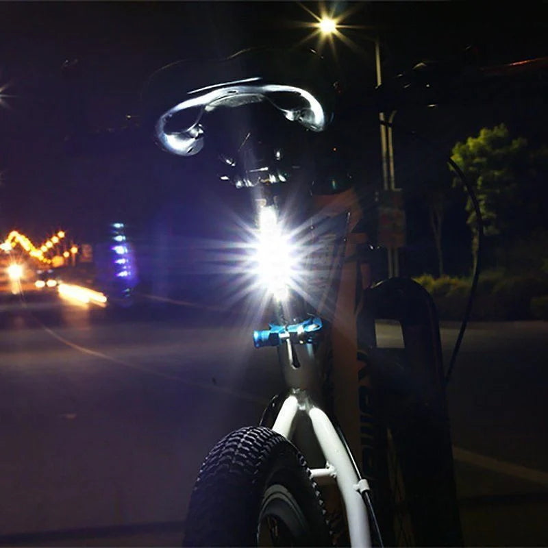 Bicycle Rear Light with Multiple Lighting Modes for Enhanced Visibility and Safety