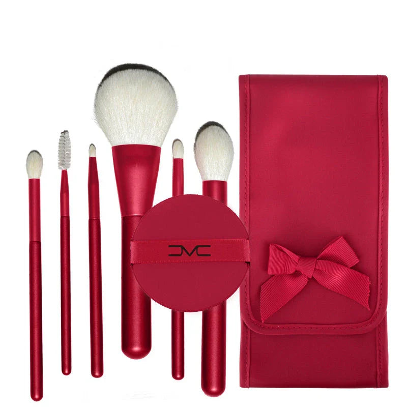 High quality 6-piece natural goat hair makeup brush set with stylish red wood handles and carrying pouch