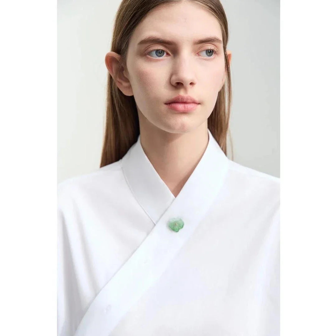 Elegant spring blouse with stand collar, floral pattern, and loose fit for women