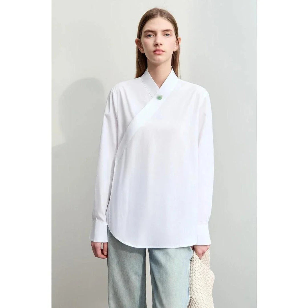 Elegant spring blouse with stand collar, floral pattern, and loose fit for women