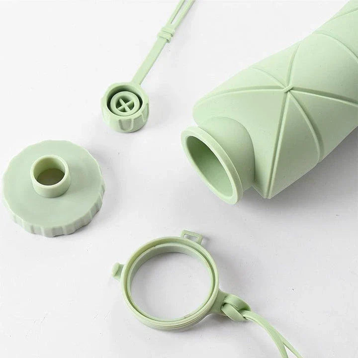 Folding silicone water bottle in various colours, perfect for outdoor activities like hiking, camping, and cycling