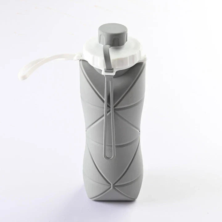 Folding silicone water bottle in various colours, perfect for outdoor activities like hiking, camping, and cycling