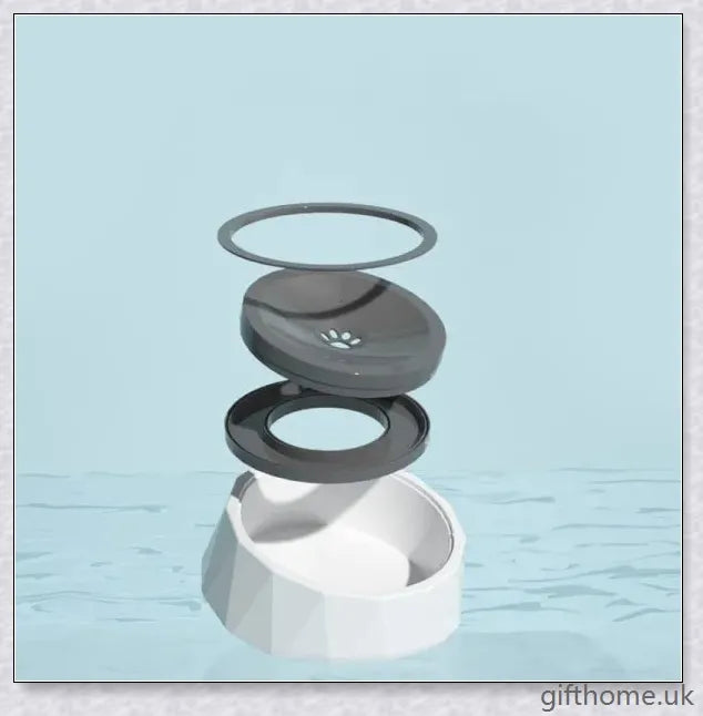 Anti-Dust Water Bowl for Dogs and Cats - Stylish, Hygienic, and Spill-Proof Drinking Solution