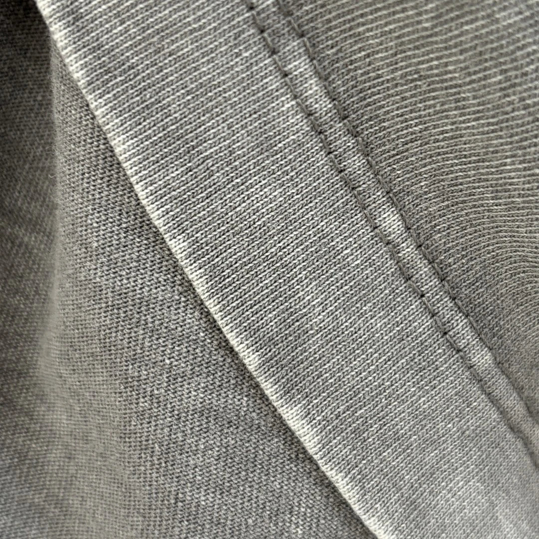 Men's Purified Cotton Long Sleeve Loose Shirt in a range of sophisticated colours, featuring a relaxed, yet refined, fit and premium-quality construction.