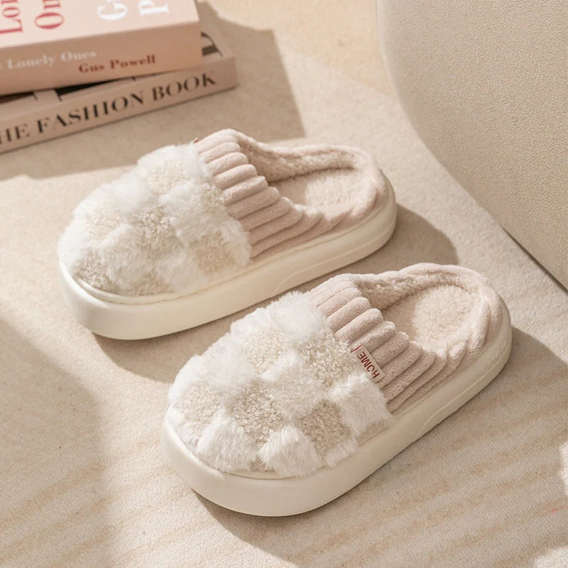 Plaid plush slippers for women with non-slip sole in various colours